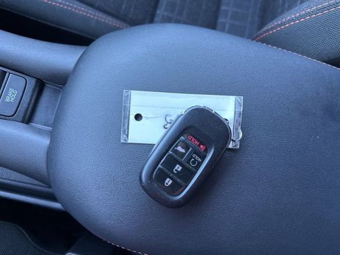 Used 2023 Honda HR-V Sport image 57