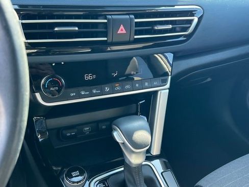 Certified 2023 Kia Seltos S w/ Navigation Package image 22