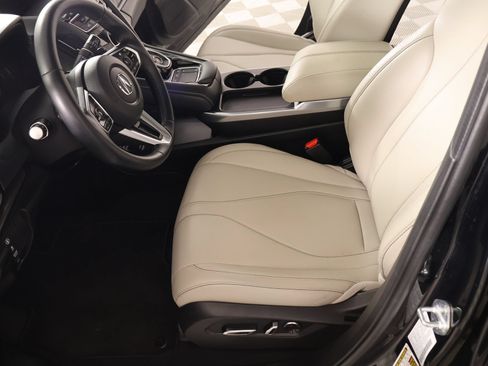 Used 2025 Acura RDX SH-AWD image 11