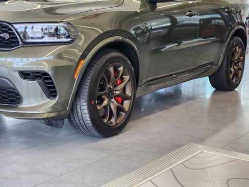 New 2026 Dodge Durango SRT Hellcat w/ Premium Group AWD/4WD image 12