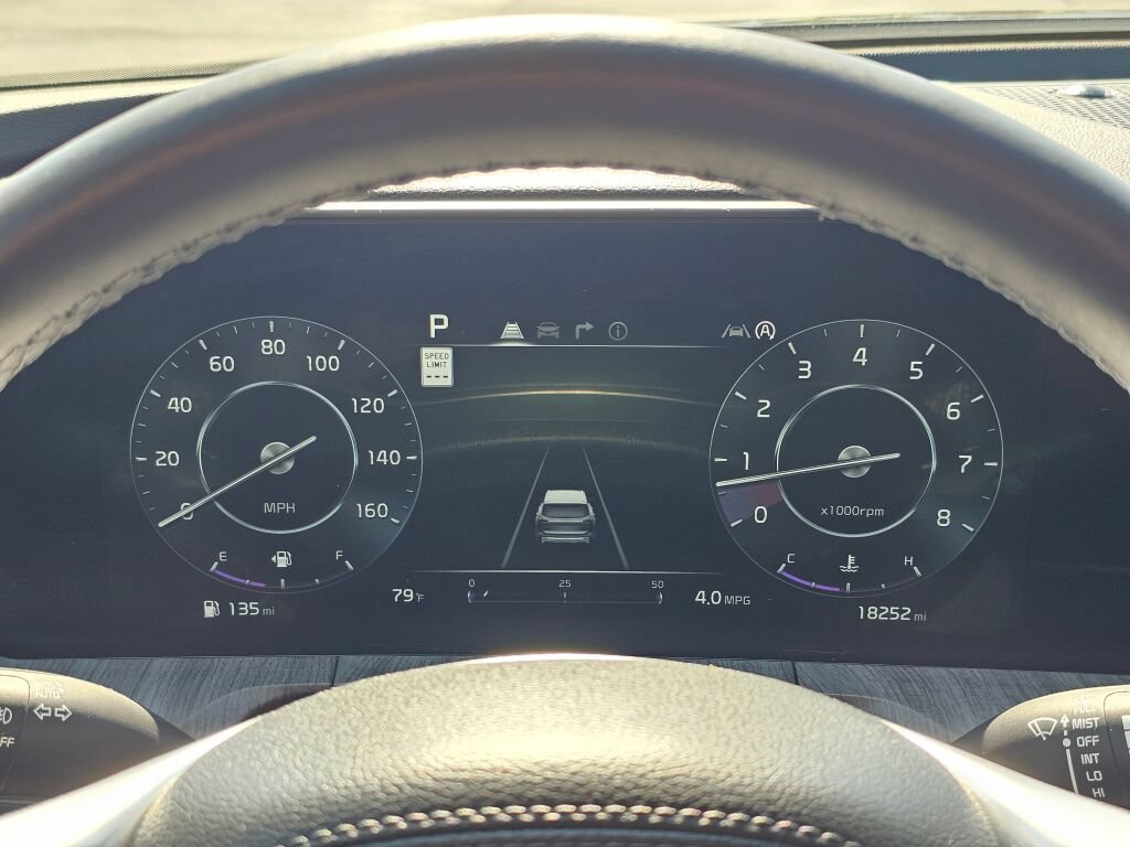 Used 2024 Kia Telluride SX w/ Towing Package AWD/4WD image 19
