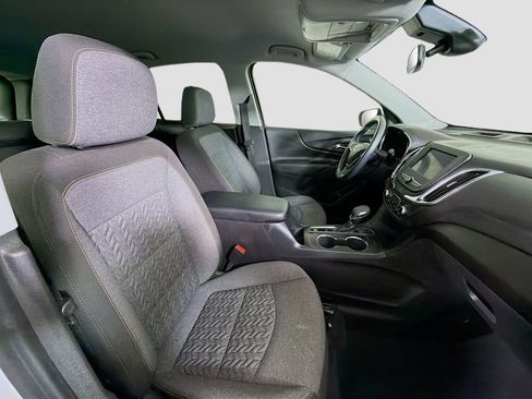Used 2024 Chevrolet Equinox LT w/ Driver Convenience Package AWD/4WD image 29