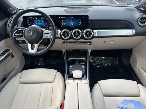 Used 2023 Mercedes-Benz GLB 250 4MATIC image 15