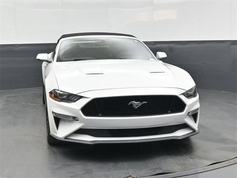 Used 2020 Ford Mustang GT Premium image 9