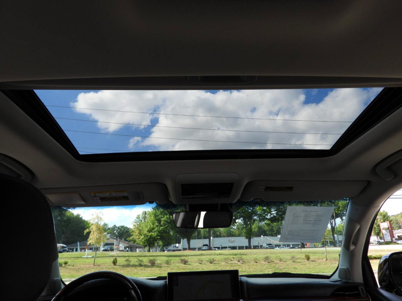 Used 2016 Lexus LX 570 4WD image 77