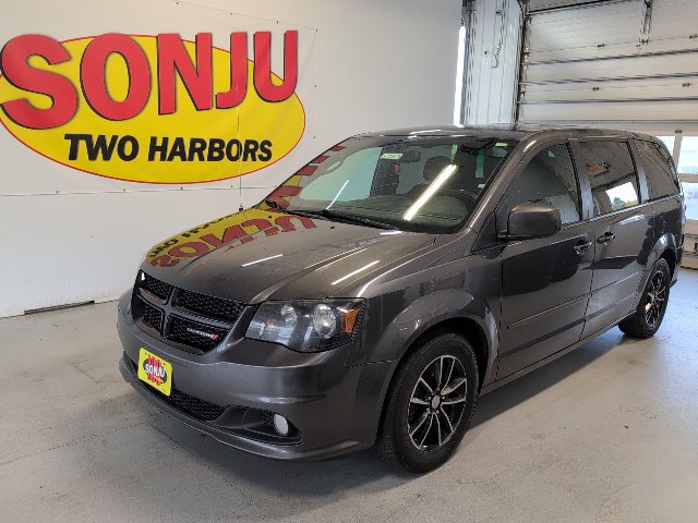 Used 2016 Dodge Grand Caravan SXT FWD image 1