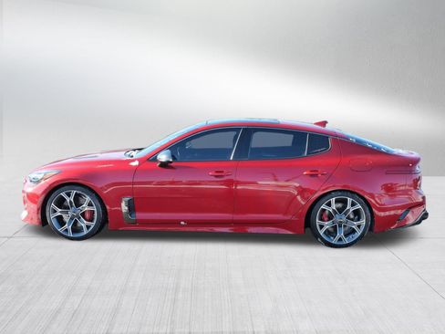 Used 2018 Kia Stinger GT2 image 4