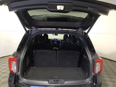 Used 2021 Ford Explorer ST w/ Equipment Group 401A image 29