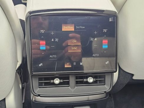 Certified 2026 Cadillac Vistiq Sport AWD/4WD image 19