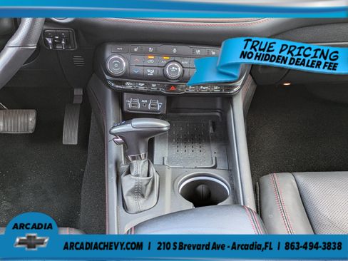 Used 2025 Dodge Durango GT AWD/4WD image 18