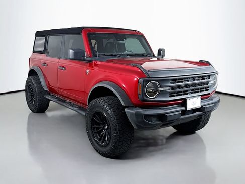Used 2021 Ford Bronco 4-Door AWD/4WD image 3