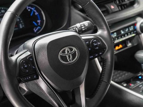 Certified 2025 Toyota RAV4 XLE w/ Weather Package AWD/4WD image 20