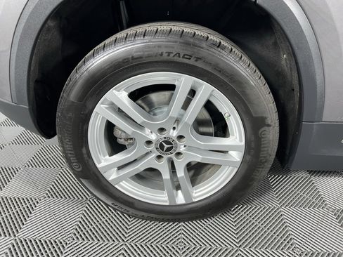 Certified 2023 Mercedes-Benz GLA 250 4MATIC w/ Premium Package image 32