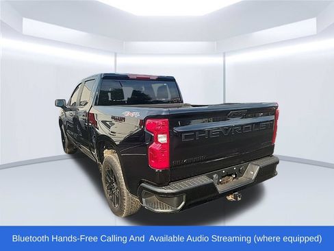 Used 2022 Chevrolet Silverado 1500 Custom w/ LPO, Dark Essentials Package AWD/4WD image 5