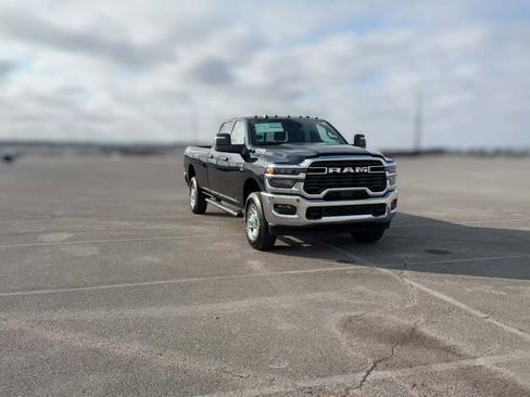 New 2026 RAM 2500 Tradesman image 17