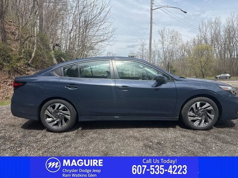 Used 2025 Subaru Legacy Limited AWD/4WD image 11