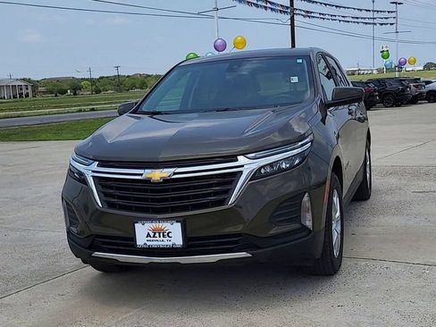 Used 2024 Chevrolet Equinox LT w/ Driver Convenience Package AWD/4WD image 3