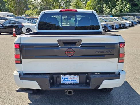 New 2026 Nissan Frontier PRO-4X w/ Tow Package AWD/4WD image 6