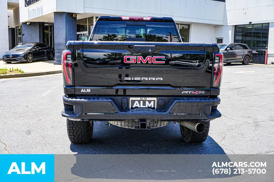 Used 2024 GMC Sierra 2500 AT4X AWD/4WD image 10