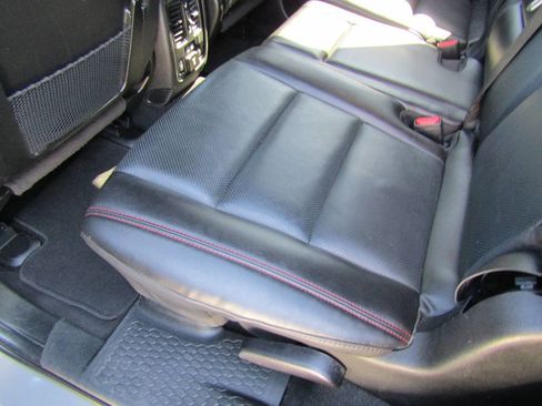 Used 2023 Dodge Durango R/T w/ Blacktop Package image 17