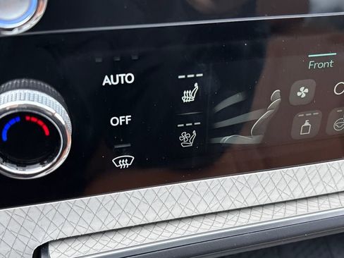 New 2026 Genesis GV80 2.5T Prestige image 18