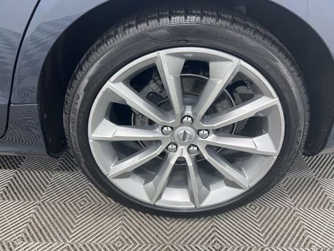 Used 2021 Volvo S60 T5 Momentum w/ Advanced Package AWD/4WD image 10