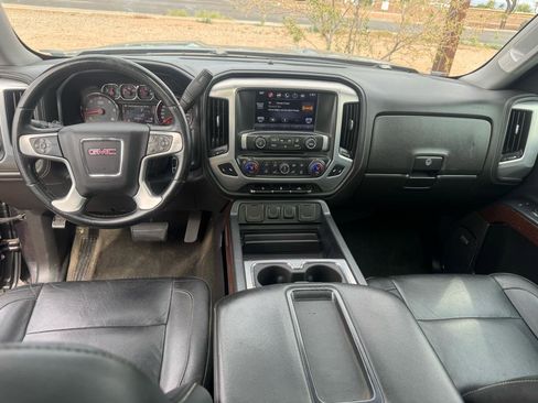Used 2015 GMC Sierra 1500 SLT w/ SLT Crew Cab Value Package image 15