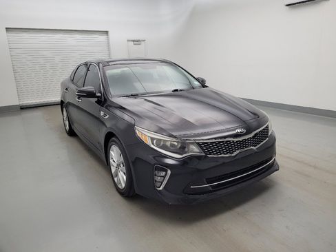Used 2018 Kia Optima S w/ Panoramic Sunroof Package FWD image 13