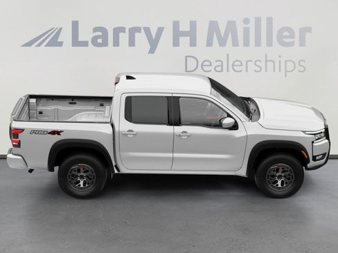 New 2026 Nissan Frontier PRO-4X w/ Tow Package AWD/4WD image 4