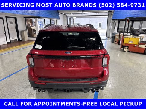 New 2026 Ford Explorer ST w/ Sun And Sound Package image 8