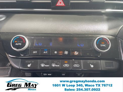 Used 2022 Hyundai Elantra SEL w/ Convenience Package FWD image 17