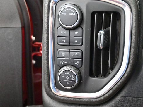 Used 2022 Chevrolet Silverado 2500 LTZ w/ Gooseneck/5TH Wheel Package AWD/4WD image 20