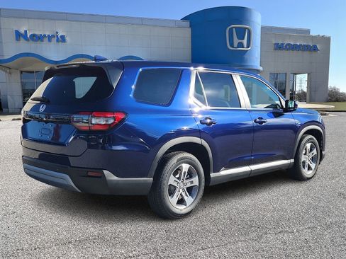 New 2025 Honda Pilot EX-L image 4