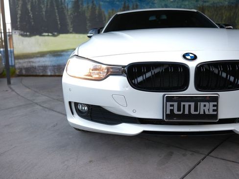 Used 2015 BMW 320i Sedan RWD image 42