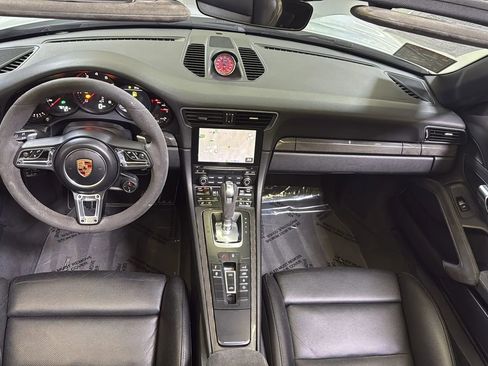 Used 2019 Porsche 911 Targa 4 GTS image 29