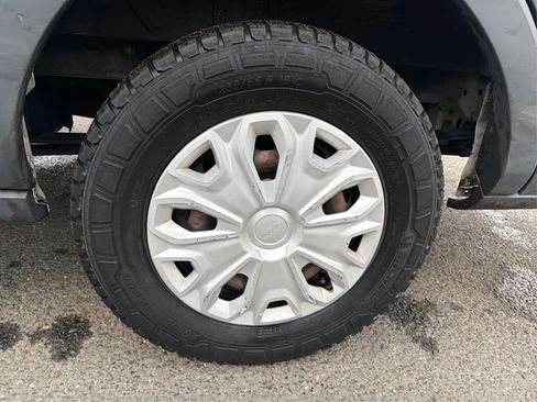 Used 2017 Ford Transit 150 130 Low Roof w/ Exterior Upgrade Package image 16