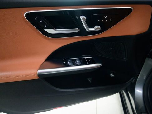 Used 2023 Mercedes-Benz C 300 4MATIC Sedan image 20