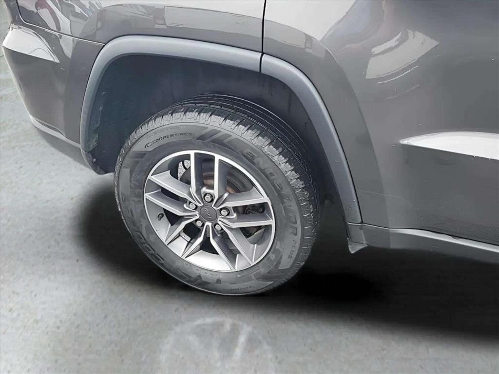 Used 2020 Jeep Grand Cherokee Limited AWD/4WD image 33