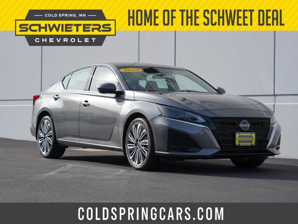 Used 2023 Nissan Altima 2.5 SL AWD/4WD image 1