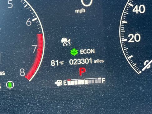 Used 2024 Honda CR-V EX image 18