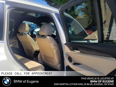 Used 2021 BMW X3 xDrive30i w/ Premium Package AWD/4WD image 14
