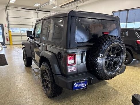 Used 2021 Jeep Wrangler Sport AWD/4WD image 9