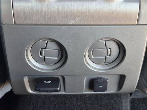 Used 2012 Ford F150 Platinum RWD image 17