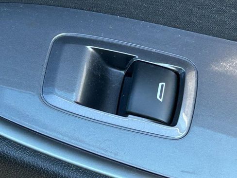 Used 2023 Chevrolet Malibu LT image 35