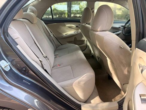 Used 2011 Toyota Corolla LE FWD image 10