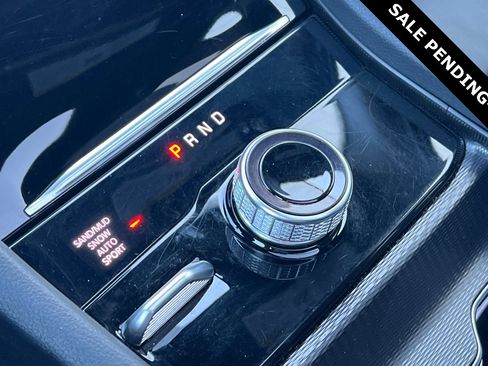 Used 2024 Jeep Grand Cherokee Limited image 24