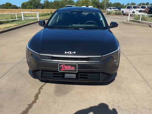 Used 2025 Kia K4 FWD image 4