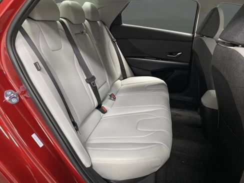 New 2026 Hyundai Elantra Limited image 31