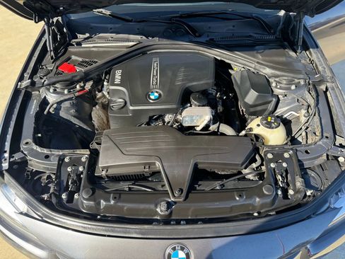 Used 2016 BMW 320i Sedan image 19