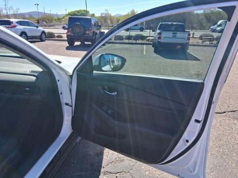 Used 2024 Honda Accord Touring image 12